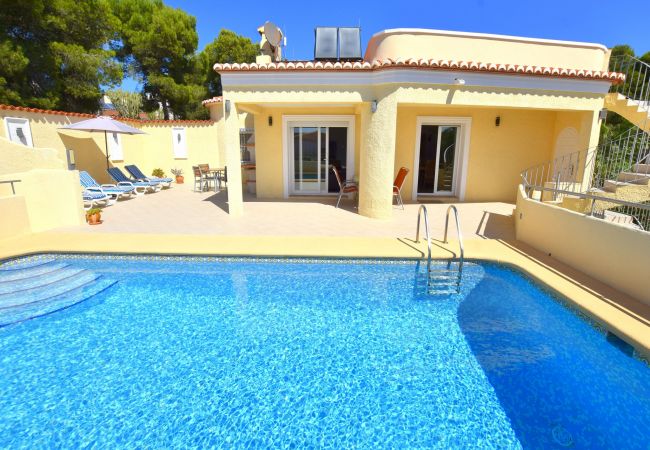 Chalet in Javea - Casa Feliz Javea - 5037