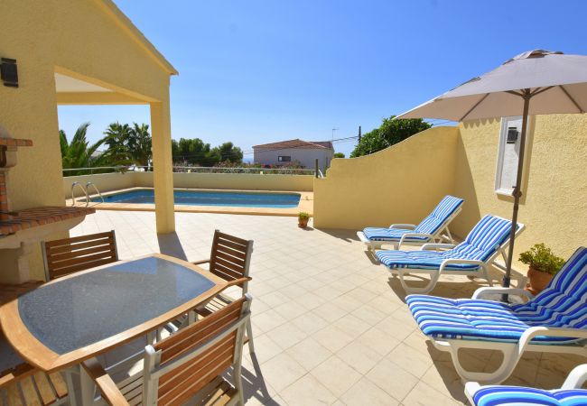 Chalet in Javea - Casa Feliz Javea - 5037