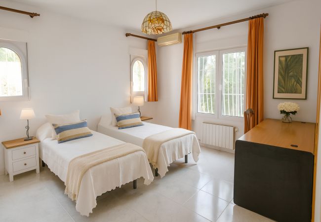 Chalet in Javea - Casa la Barraca Javea - 5055